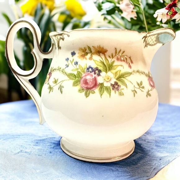 Dubarry Blue by Shelley Creamer and Sugar Bowl Set - Picture 6 of 9